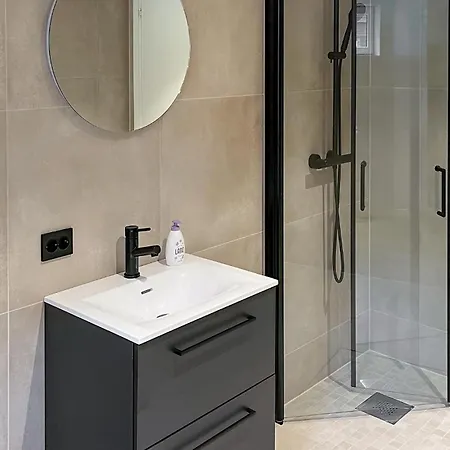 Daire Lovely In With Sauna